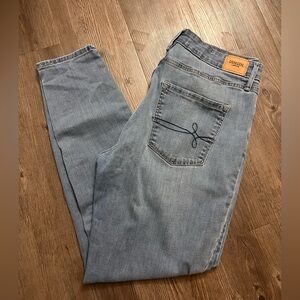 Levi's light blue jeans